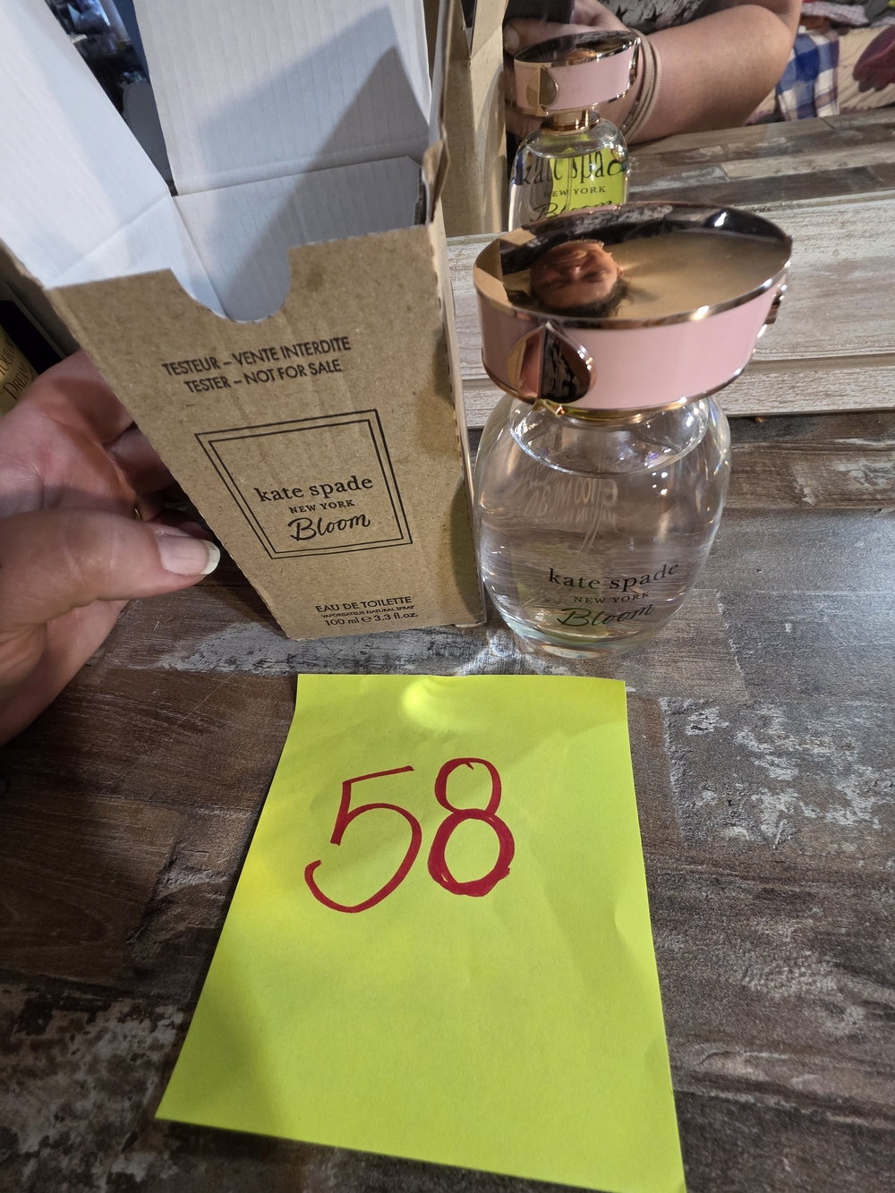 kate spade Bloom Perfume Bottle with Pink & Gold Cap